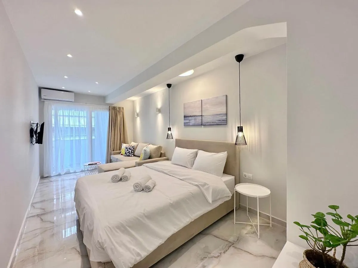 סלוניקי Kono Studios & Suites 0*,  יוון