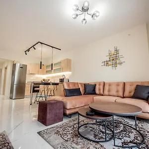 Luxury Apartment
